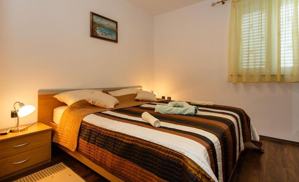 Premium Apartment Near Center And Beach With Parking Đảo Krk Ngoại thất bức ảnh